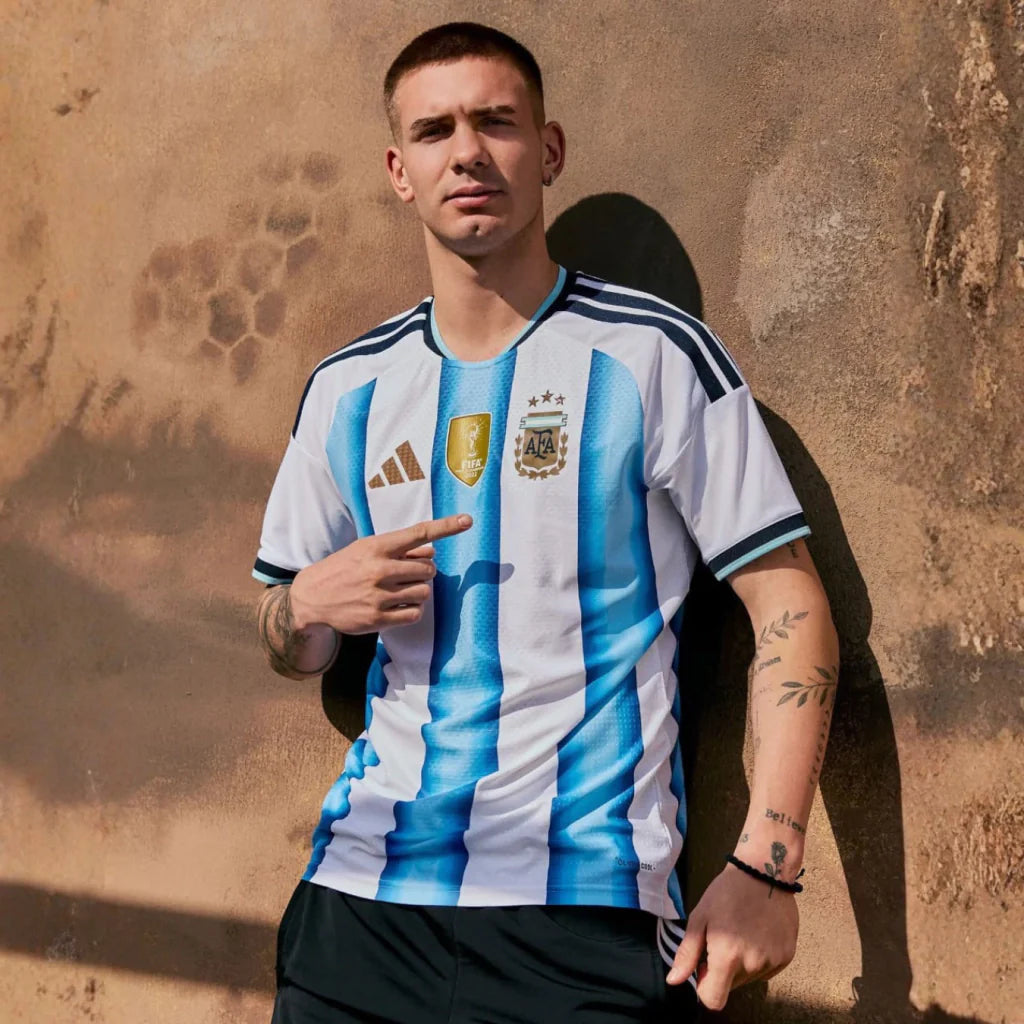 2x1 - CAMISETA ARGENTINA FIFA 2025/2026